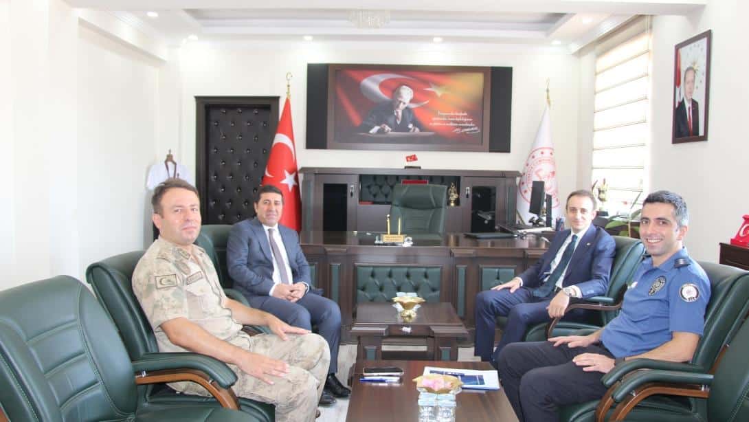 Kaymakamımız Sayın Semiş Memiş ve İlçe Protokülü İle 2025-2026 Eğitim Öğretim Yılı Toplantısı